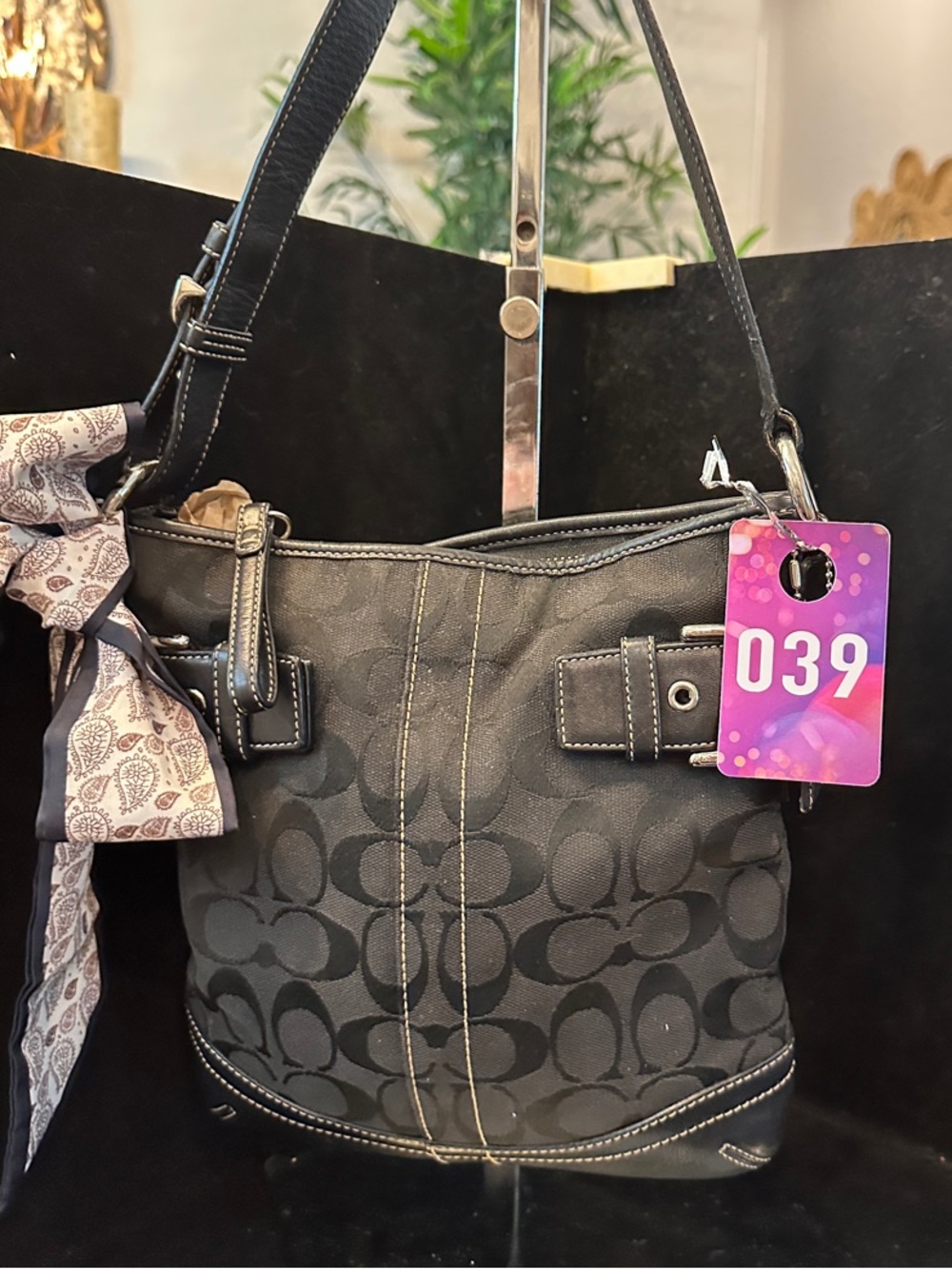 Coach #039 VINTAGE SoHo Black Signature Canvas Bucket Shoulder Bag